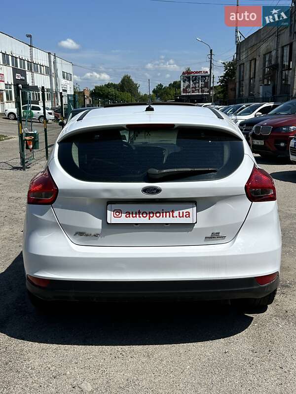 Хетчбек Ford Focus 2016 в Сумах