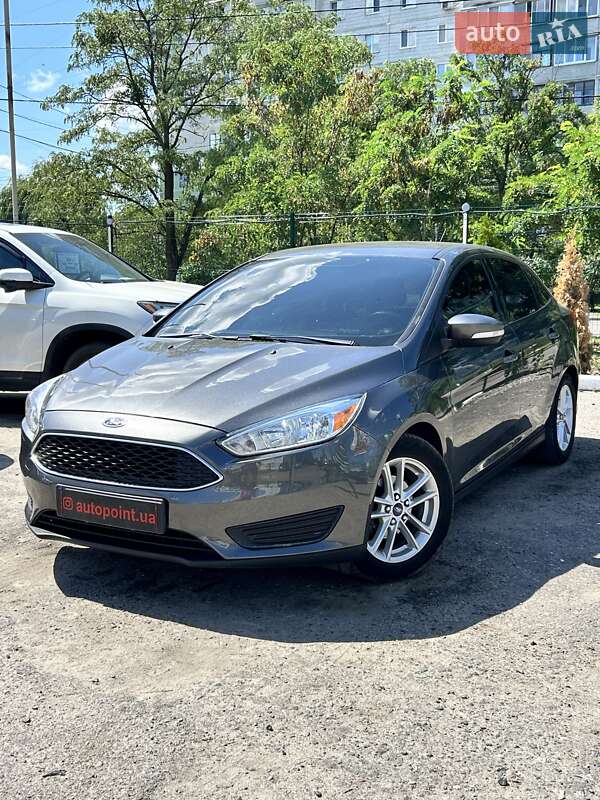 Седан Ford Focus 2015 в Сумах