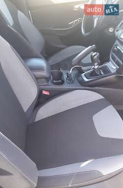 Седан Ford Focus 2013 в 