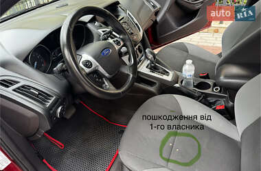 Хэтчбек Ford Focus 2013 в 