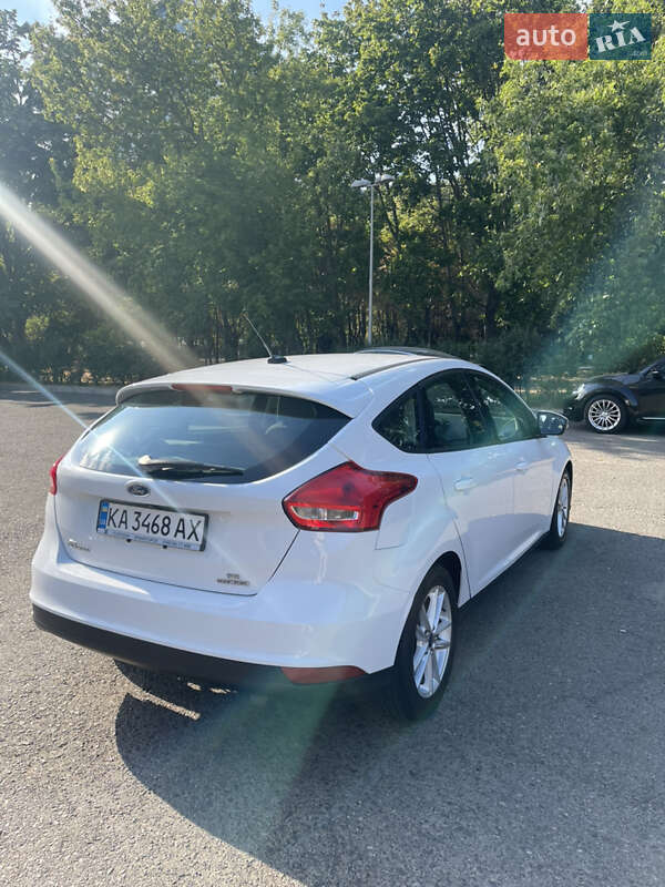 Хэтчбек Ford Focus 2015 в Одессе
