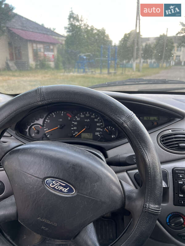 Універсал Ford Focus 2002 в Калуші