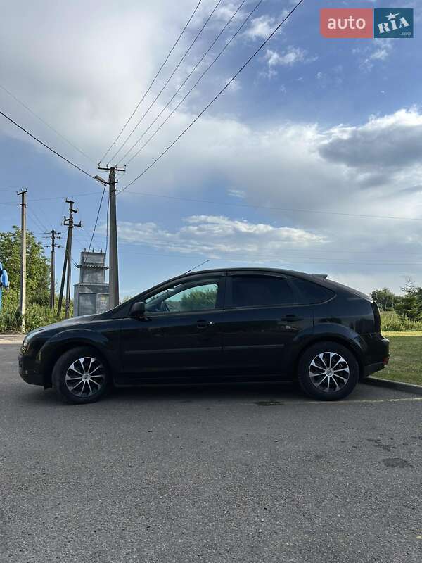 Хетчбек Ford Focus 2005 в Ходореві