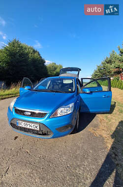 Хетчбек Ford Focus 2007 в Хирові