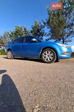 Хэтчбек Ford Focus 2007 в 