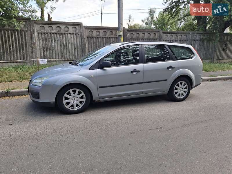 Універсал Ford Focus 2004 в 