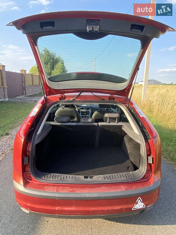 Седан Ford Focus 2007 в Киеве