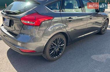 Хэтчбек Ford Focus 2017 в 