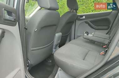 Универсал Ford Focus 2010 в 