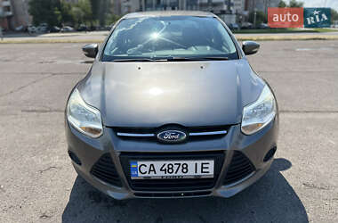 Седан Ford Focus 2013 в 