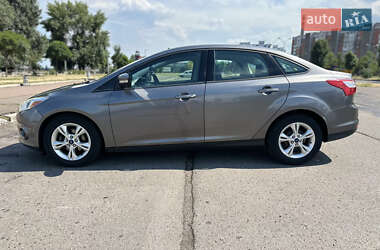 Седан Ford Focus 2013 в 