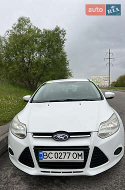Хэтчбек Ford Focus 2014 в 