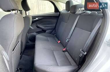 Седан Ford Focus 2017 в 