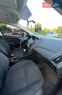 Седан Ford Focus 2016 в 