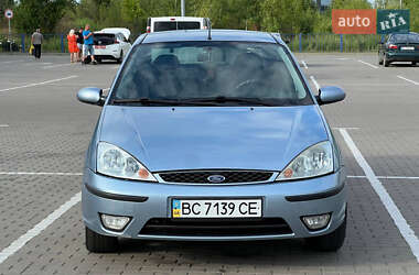 Седан Ford Focus 2004 в 