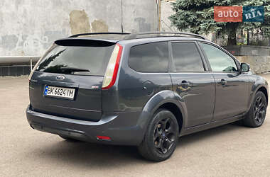 Универсал Ford Focus 2011 в 
