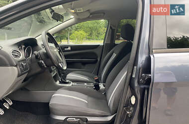 Универсал Ford Focus 2011 в 