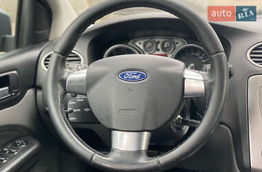 Универсал Ford Focus 2011 в 