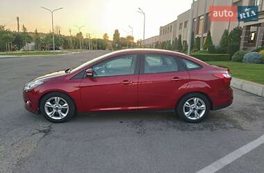 Седан Ford Focus 2013 в 
