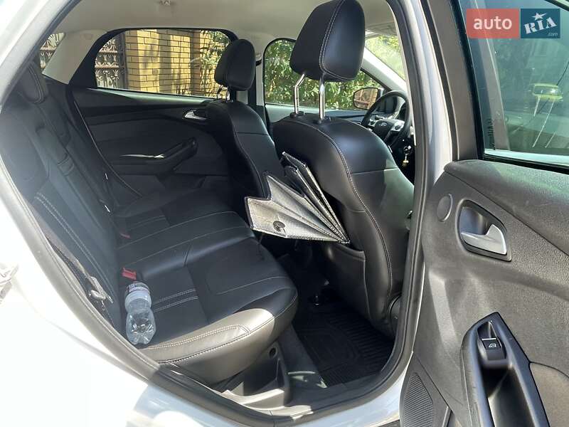 Хэтчбек Ford Focus 2012 в Одессе