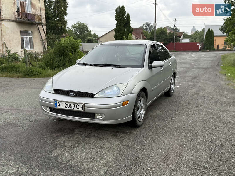 Седан Ford Focus 2001 в 
