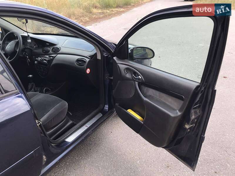 Седан Ford Focus 2002 в Фастові