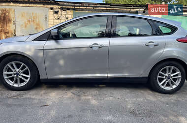 Хэтчбек Ford Focus 2018 в 