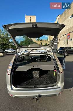 Универсал Ford Focus 2010 в 