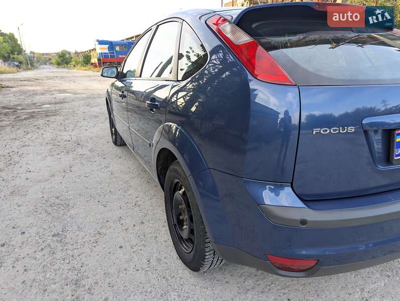 Хетчбек Ford Focus 2006 в Львові