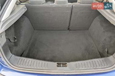 Хэтчбек Ford Focus 2006 в 