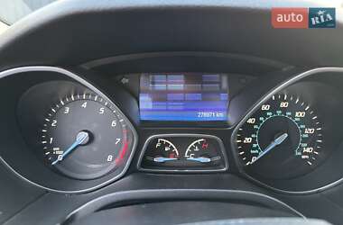 Седан Ford Focus 2013 в 
