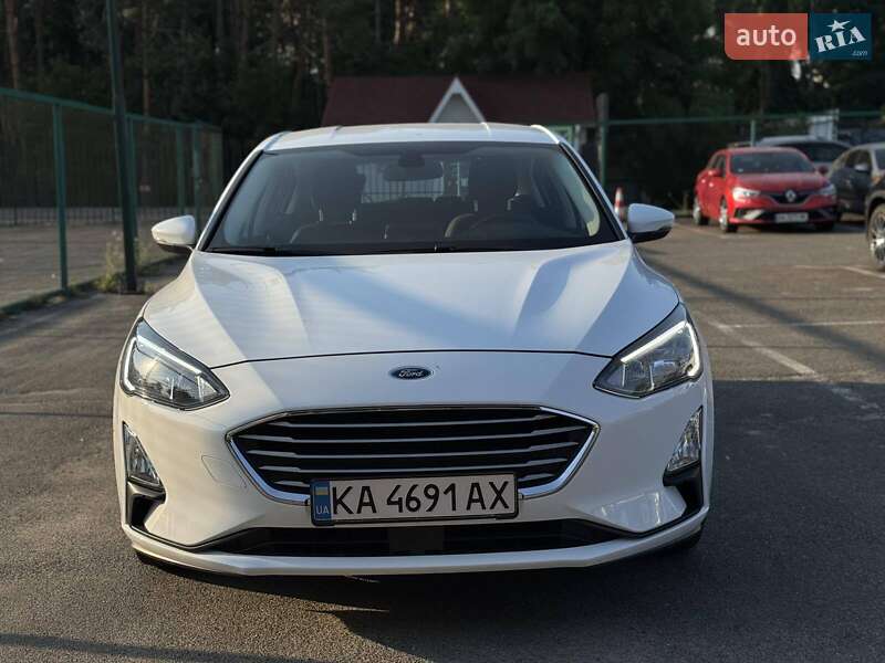 Хэтчбек Ford Focus 2020 в Киеве фото 3 Хэтчбек Ford Focus 2020 в Киеве