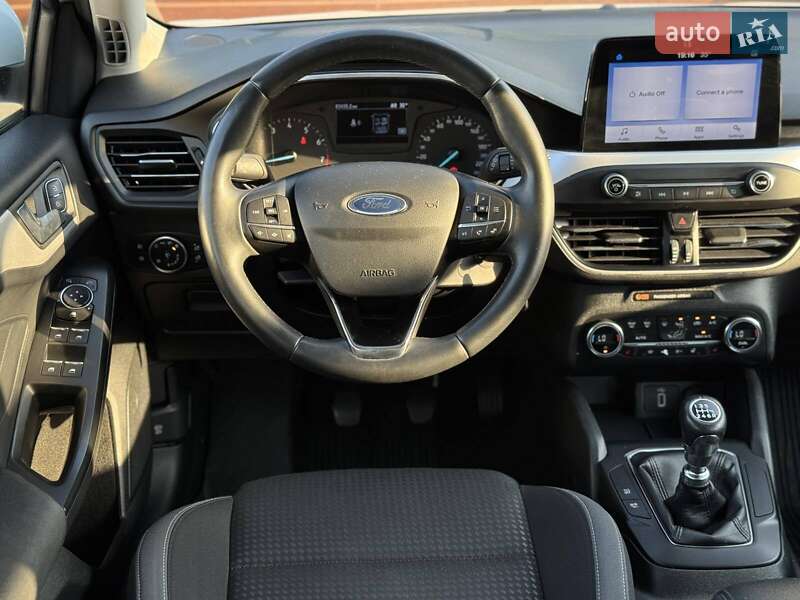 Хэтчбек Ford Focus 2020 в Киеве фото 13 Хэтчбек Ford Focus 2020 в Киеве