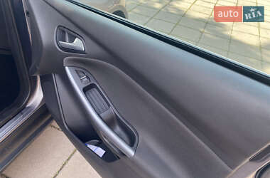 Універсал Ford Focus 2011 в 