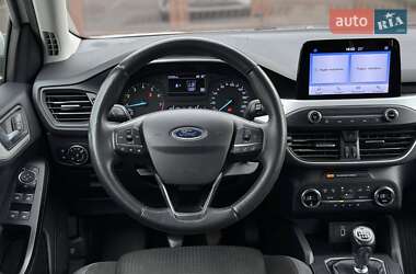 Хетчбек Ford Focus 2020 в 