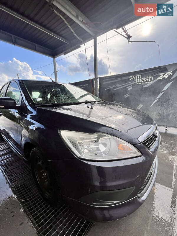 Хэтчбек Ford Focus 2008 в Любомле
