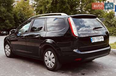 Универсал Ford Focus 2010 в 