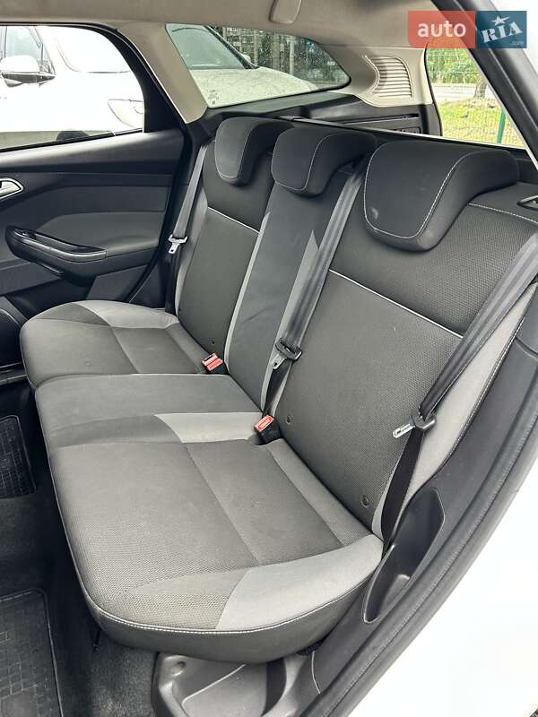 Універсал Ford Focus 2011 в Сумах