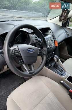 Седан Ford Focus 2018 в 