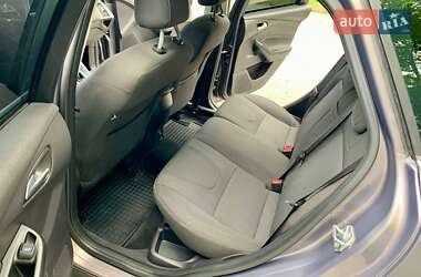 Универсал Ford Focus 2012 в 