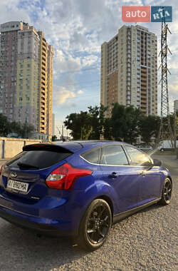 Хэтчбек Ford Focus 2014 в 