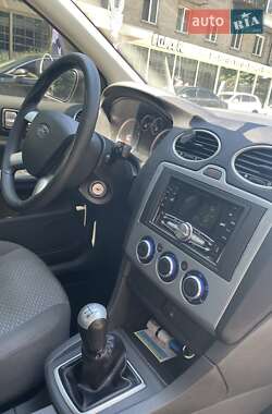Хетчбек Ford Focus 2007 в 