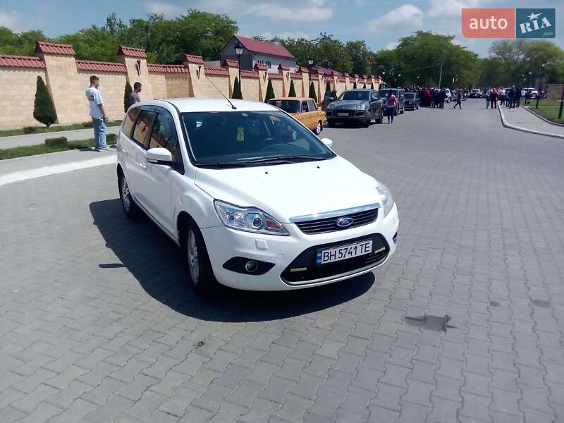 Універсал Ford Focus 2010 в Ізмаїлі