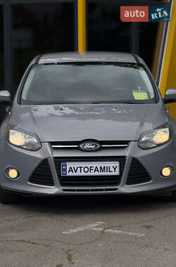 Седан Ford Focus 2013 в 