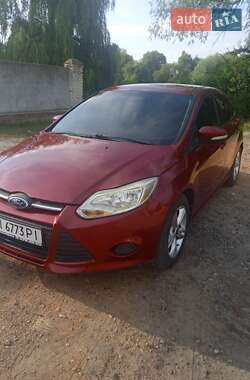 Седан Ford Focus 2013 в Ромнах
