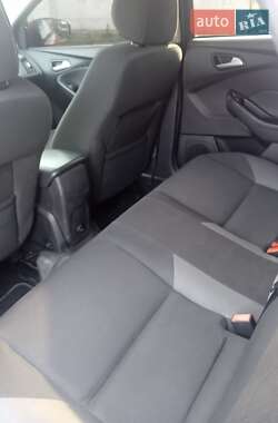 Седан Ford Focus 2013 в 