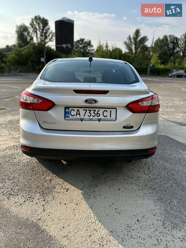 Седан Ford Focus 2014 в Киеве
