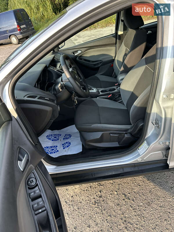 Седан Ford Focus 2014 в Киеве