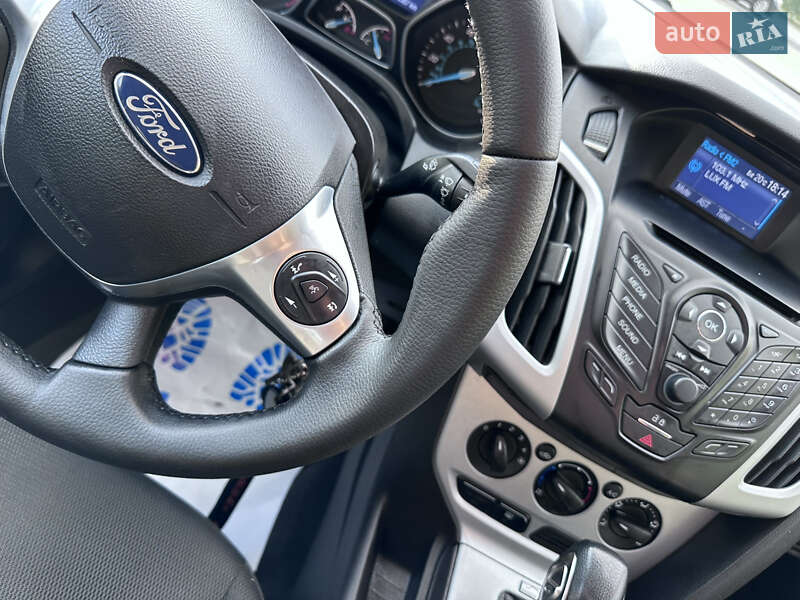 Седан Ford Focus 2014 в Киеве