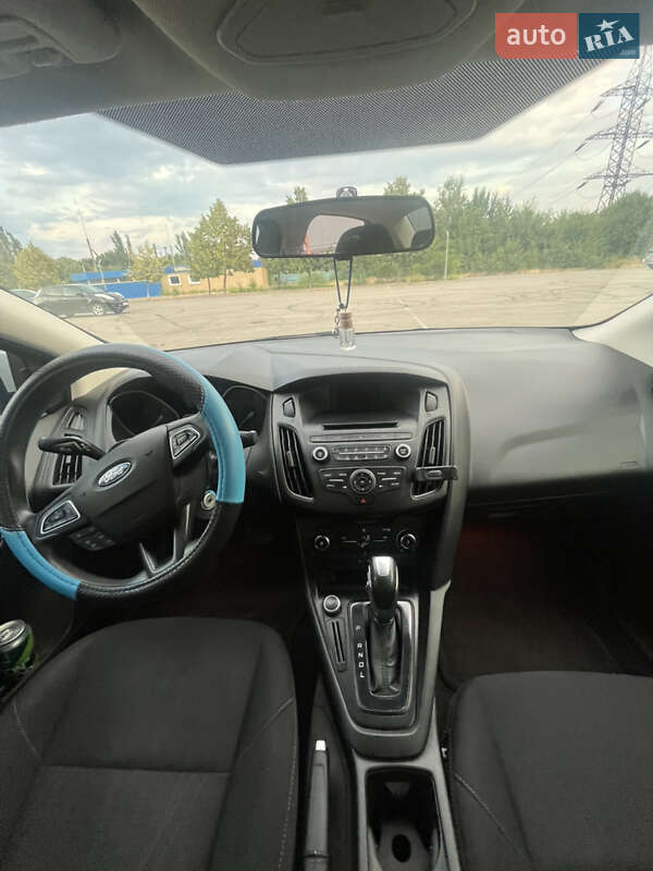 Седан Ford Focus 2015 в Днепре фото 17 Седан Ford Focus 2015 в Днепре